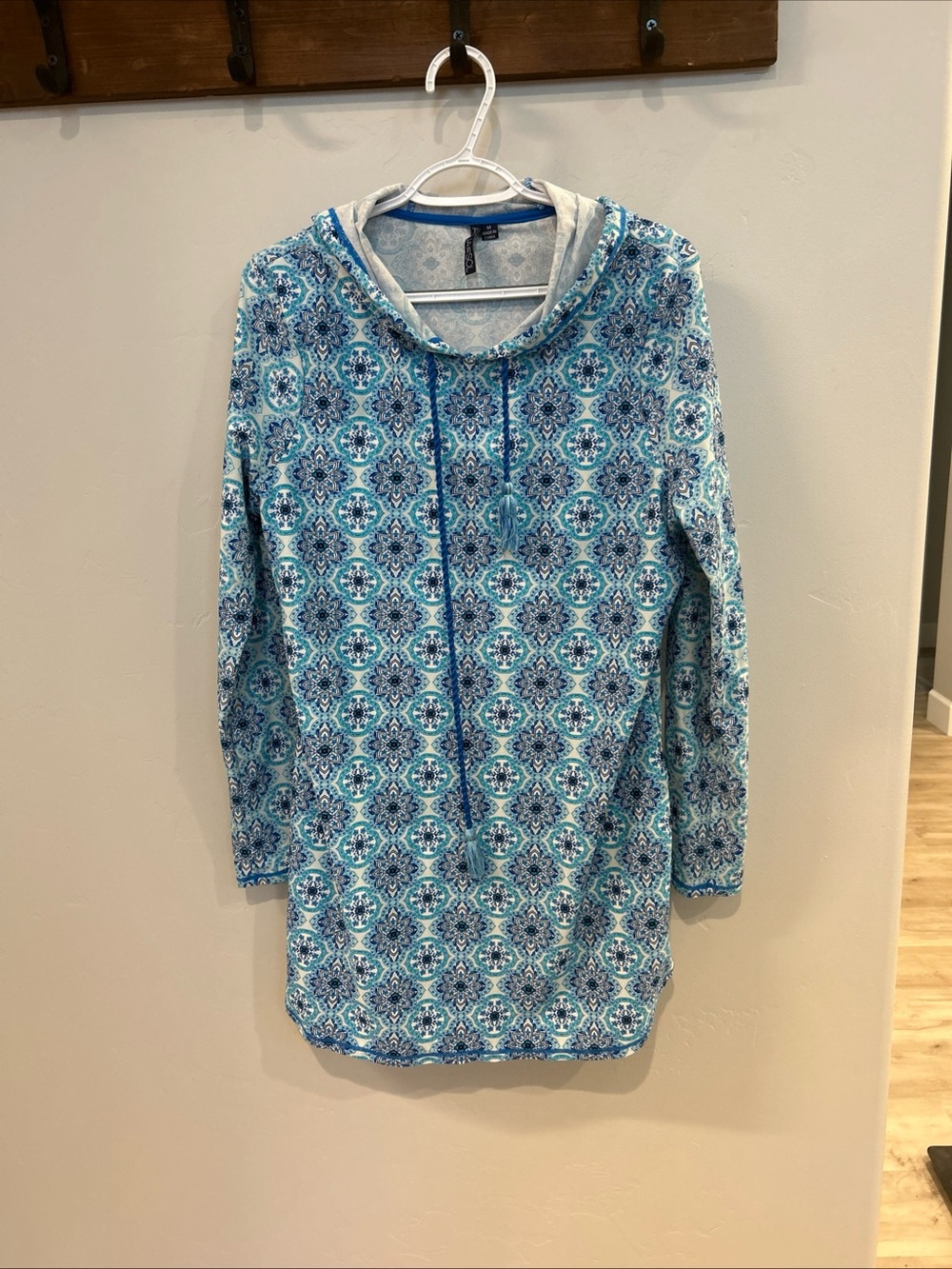 Blue Patterned Hooded Tunic Swim Dress Aqua et Sol